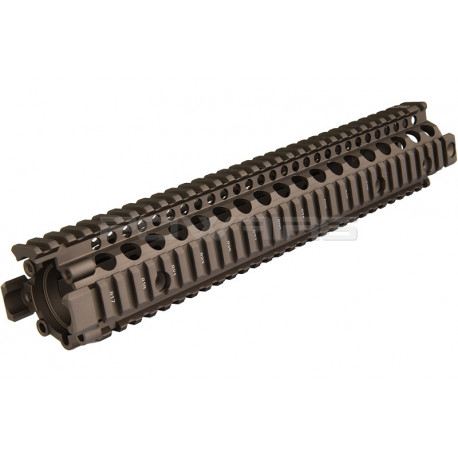 Madbull MK18 12.5 Inch Daniel Defense RIS II - Dark Earth - 