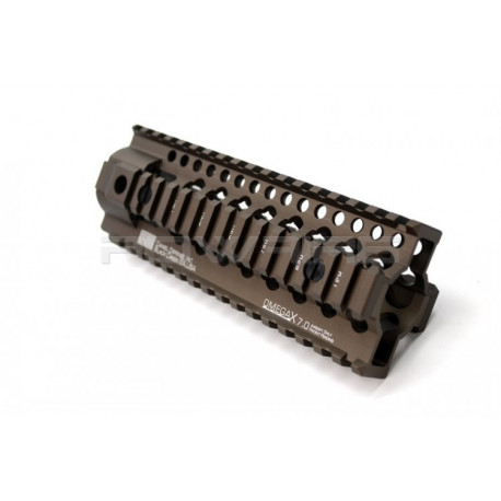 Madbull Daniel Defense Omega X Rail (7 Inch / tan) - 