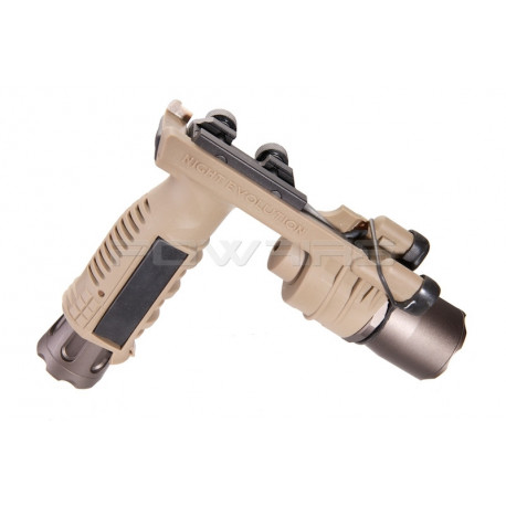 Night Evolution M910A Vertical Foregrip Weapon Light (DE) - 